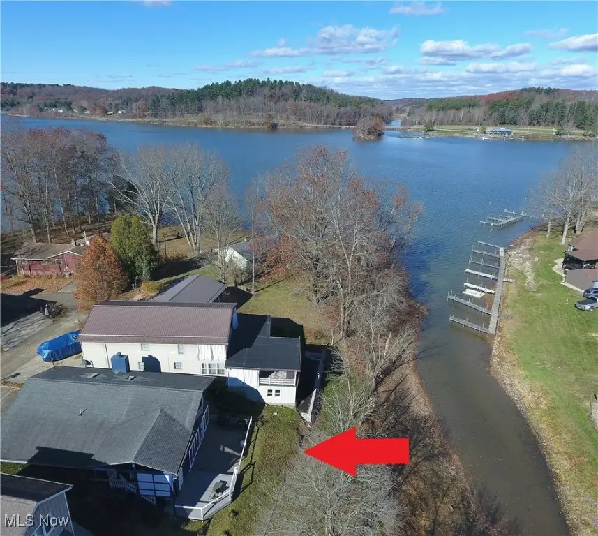 1186 Lincoln Sw Street, Sherrodsville, OH 44675 - Image #2