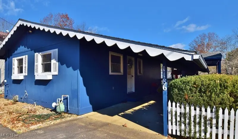 1186 Lincoln Sw Street, Sherrodsville, OH 44675 - Image #3