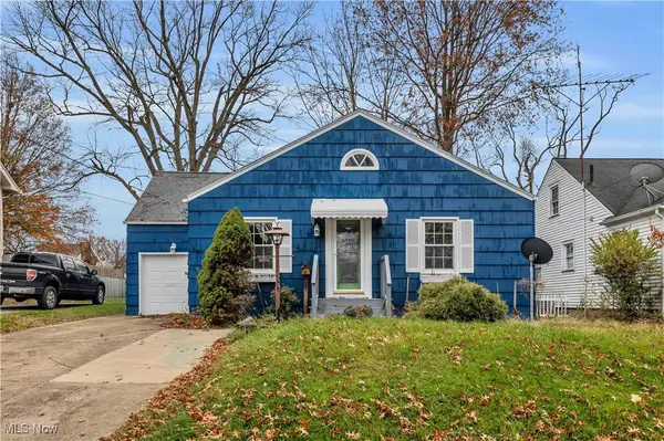 1414 Hollywood Ne Street, Warren, OH 44483