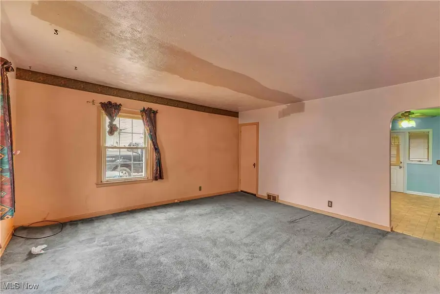 1414 Hollywood Ne Street, Warren, OH 44483 - Image #3