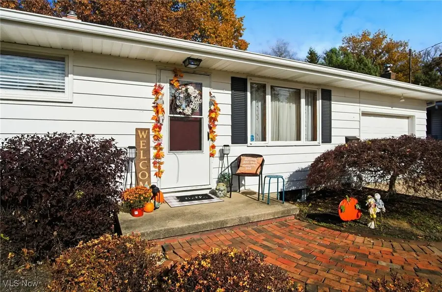 2239 Springfield Center Road, Akron, OH 44312 - Image #2