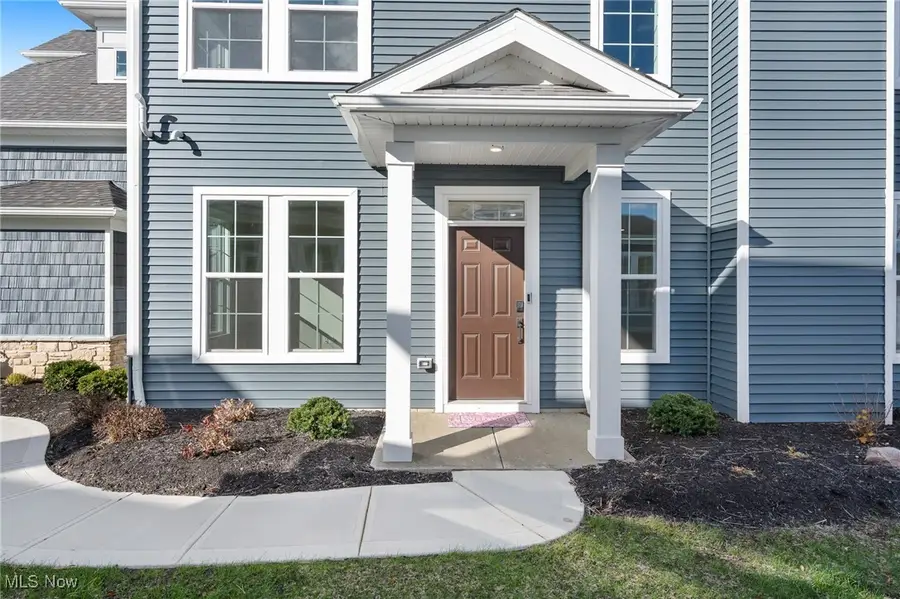 505 Port Side Drive, Avon Lake, OH 44012 - Image #2