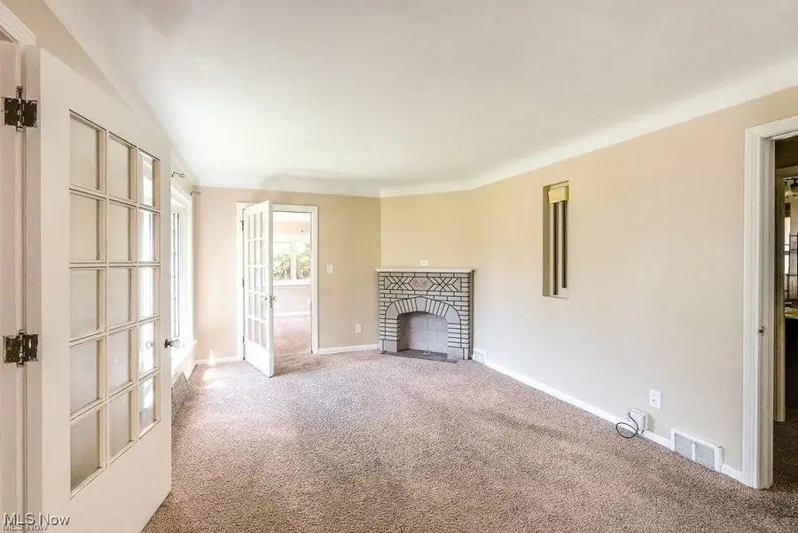 145 Richmond Road, Richmond Heights, OH 44143 - Image #2