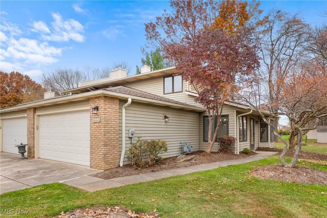 15440 Roxboro Drive, Middleburg Heights, OH 44130 - Image #1