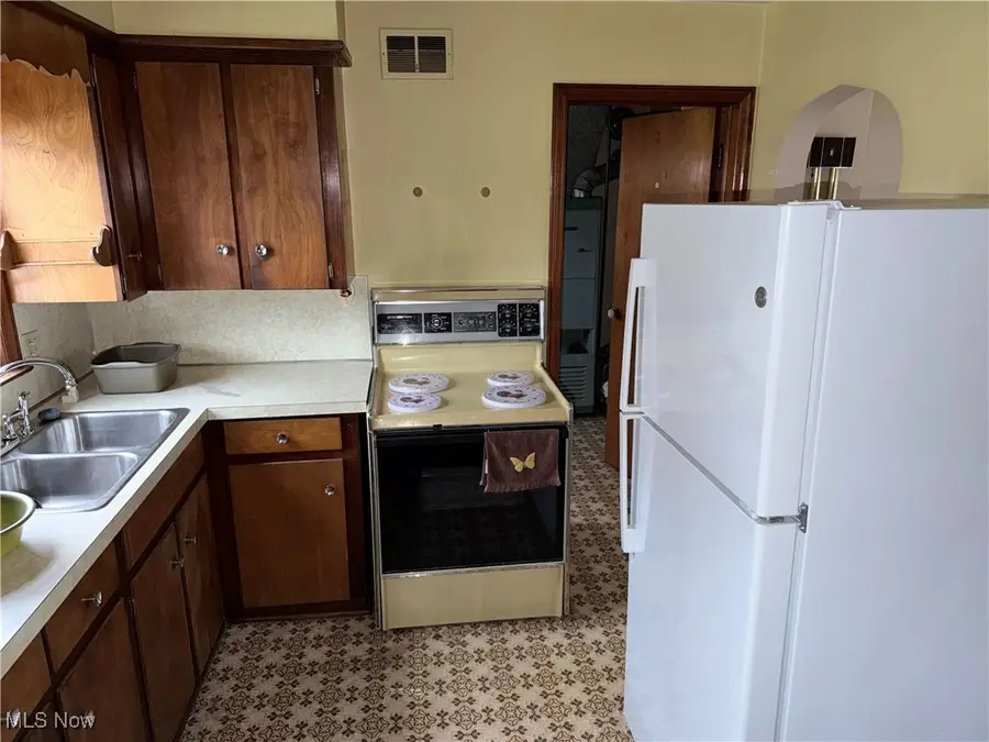 1651 W 3rd Street, Ashtabula, OH 44004 - Image #2