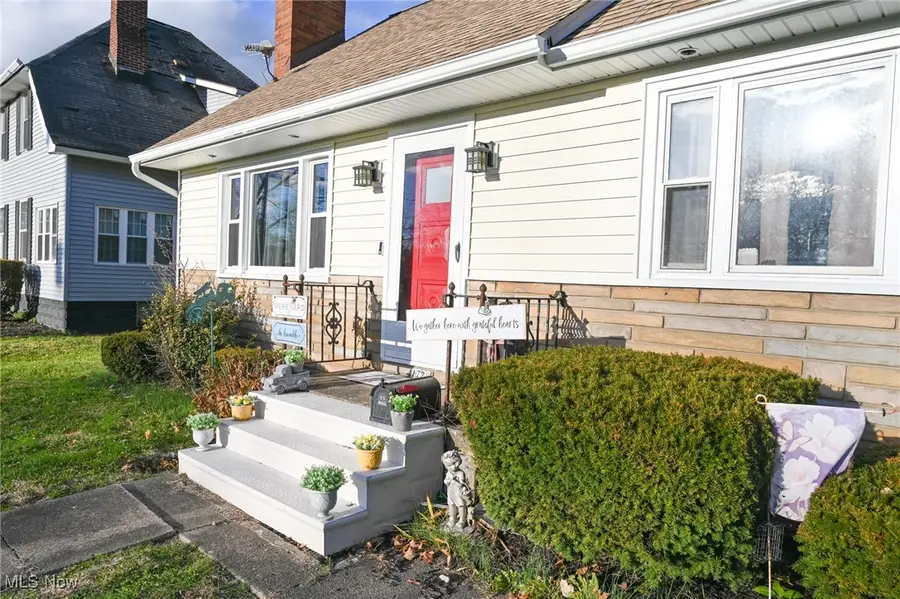 1728 Parkman Nw Road, Warren, OH 44485 - Image #2