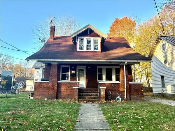 89 W York Street, Akron, OH 44310