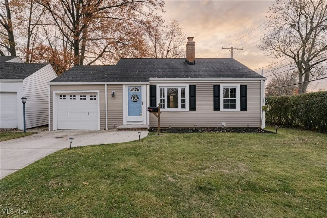 1608 Curry Drive, Lyndhurst, OH 44124 - Image #1