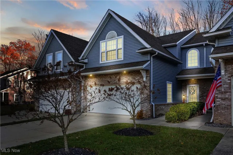 206 Stoney Brook Drive, Elyria, OH 44035 - Image #2