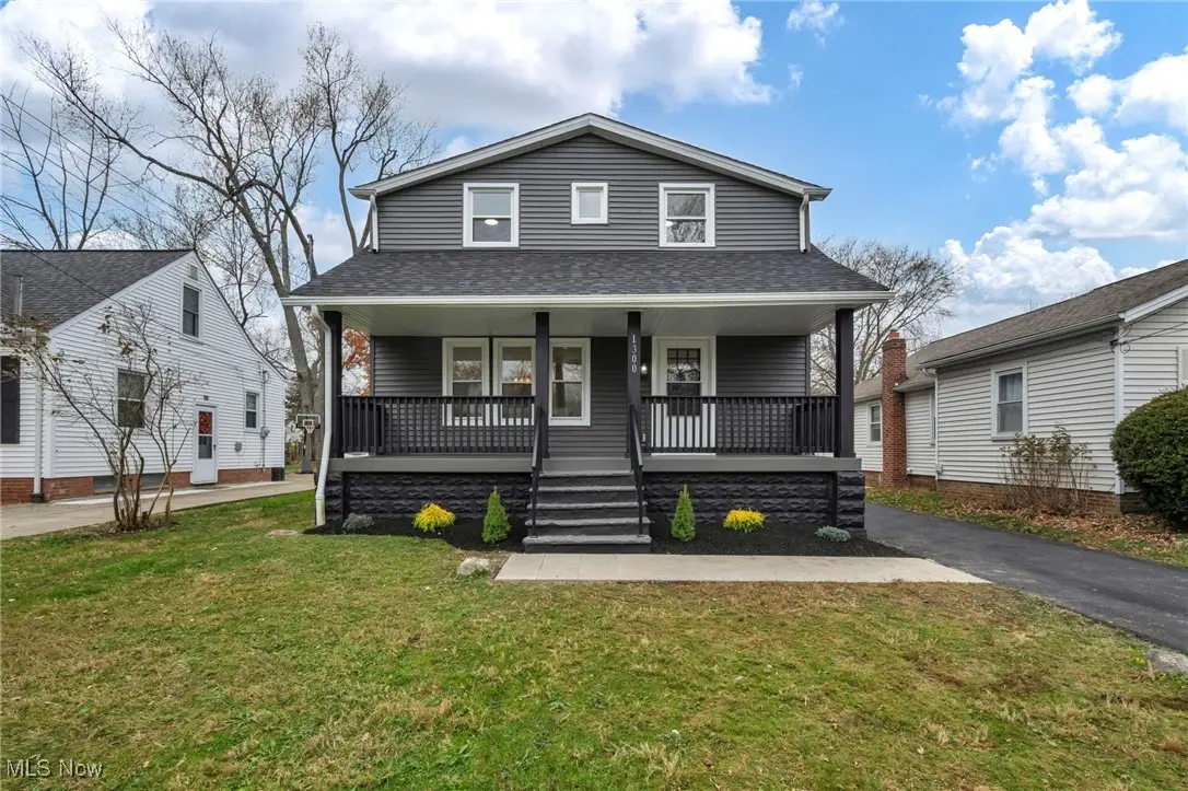 1300 Sunset Road, Mayfield Heights, OH 44124 - Image #1