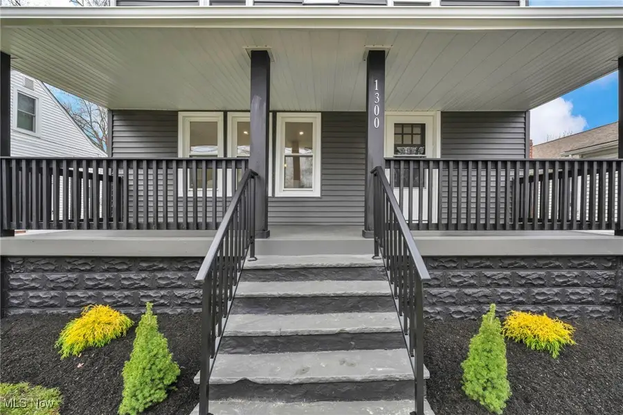 1300 Sunset Road, Mayfield Heights, OH 44124 - Image #3