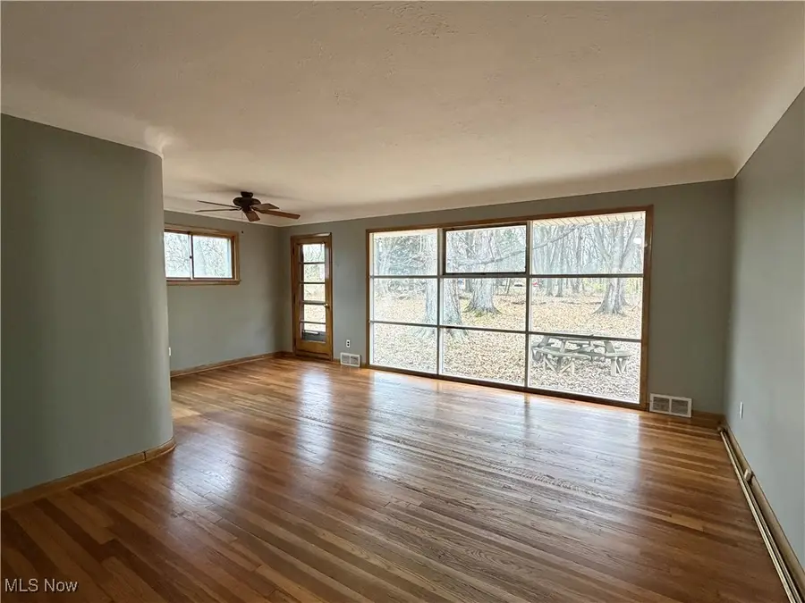 6321 Barton Road, North Olmsted, OH 44070 - Image #2