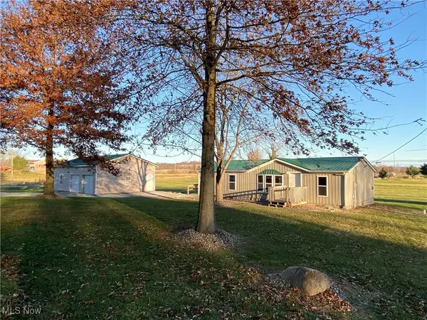 3585 Shreve Eastern Road, Shreve, OH 44676