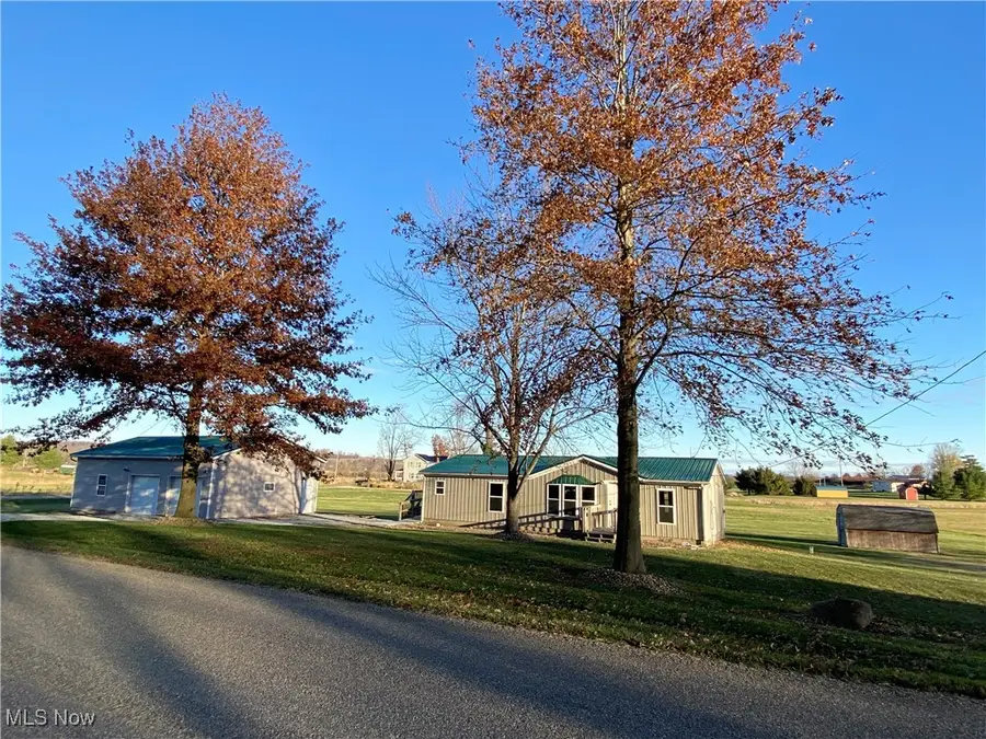 3585 Shreve Eastern Road, Shreve, OH 44676 - Image #2