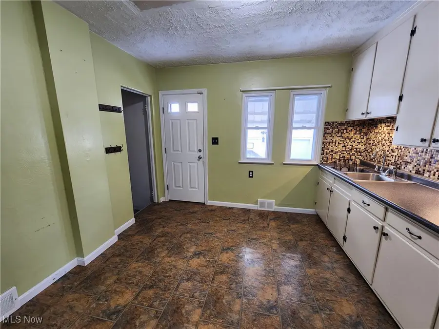 1178 Meadowbrook Se Avenue, Warren, OH 44484 - Image #3