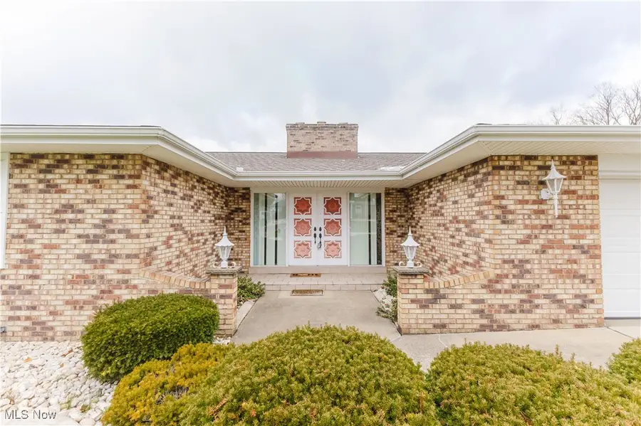 169 Highland Hills Drive, Follansbee, WV 26037 - Image #2