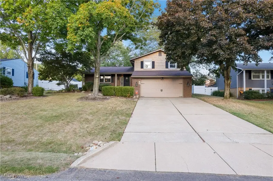 702 Netherwood Nw Avenue, Canton, OH 44708 - Image #2