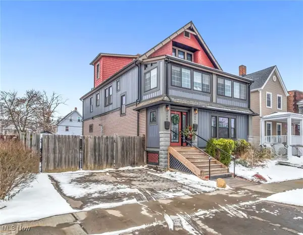 2058 W 98th Street, Cleveland, OH 44102