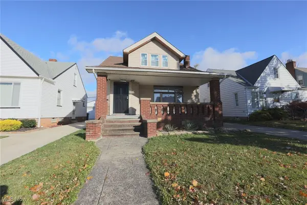 6502 Farnsworth Drive, Parma, OH 44129