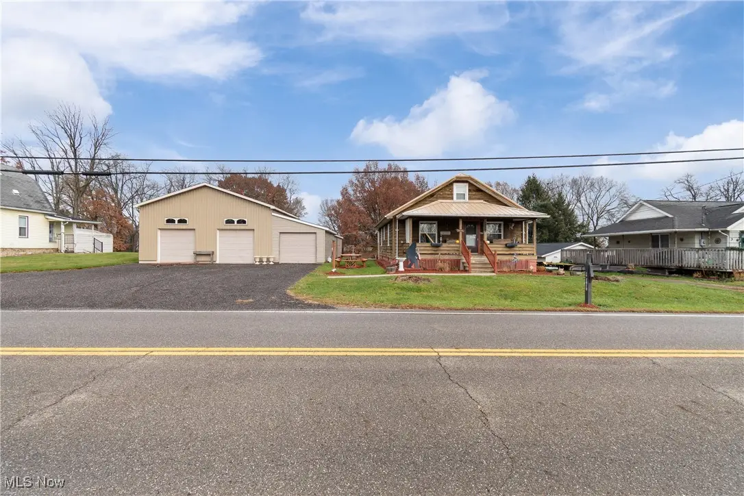 1314 Orrville Nw Street, Massillon, OH 44647 - Image #1