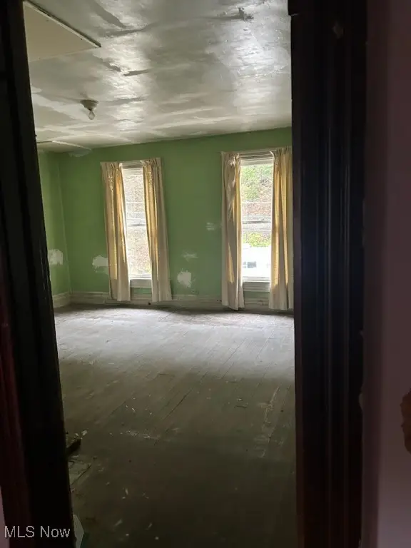 1055 Wilson Avenue, Steubenville, OH 43952 - Image #3