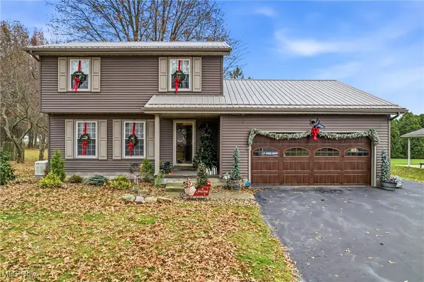 531 Meadowland Drive, Hubbard, OH 44425