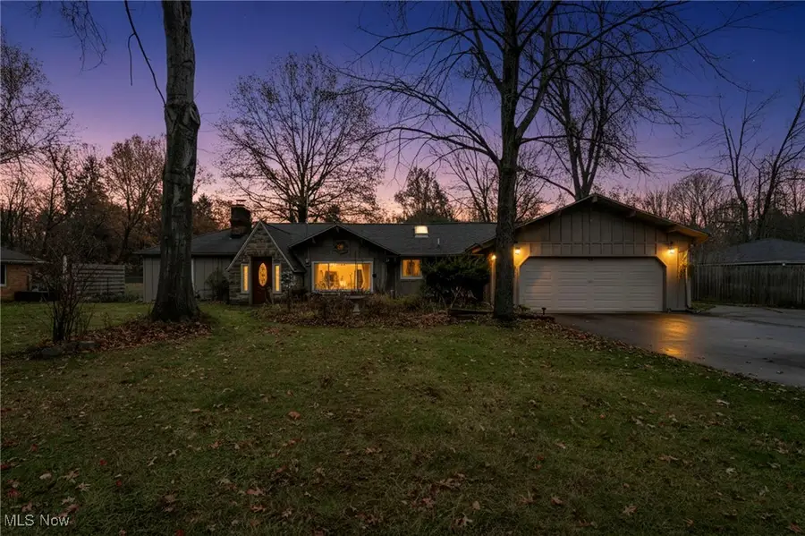 820 N Munroe Road, Tallmadge, OH 44278 - Image #2