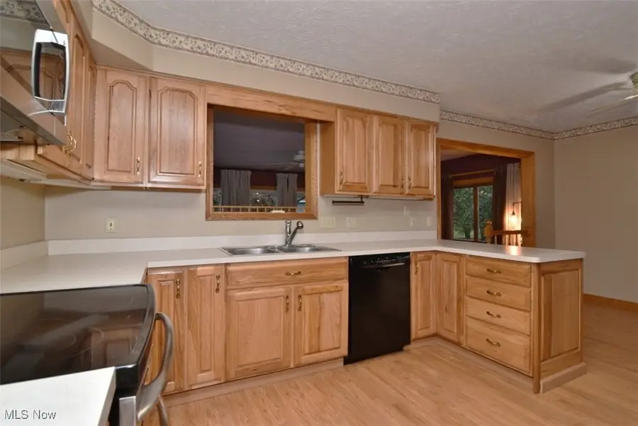 8010 Zupancic Drive, Garrettsville, OH 44231 - Image #3