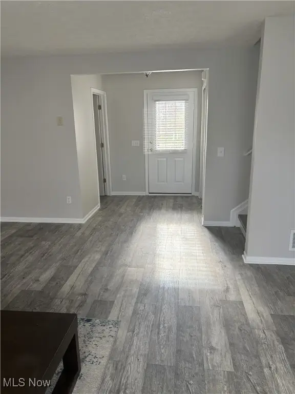 558 Lenox Court, Broadview Heights, OH 44147 - Image #2