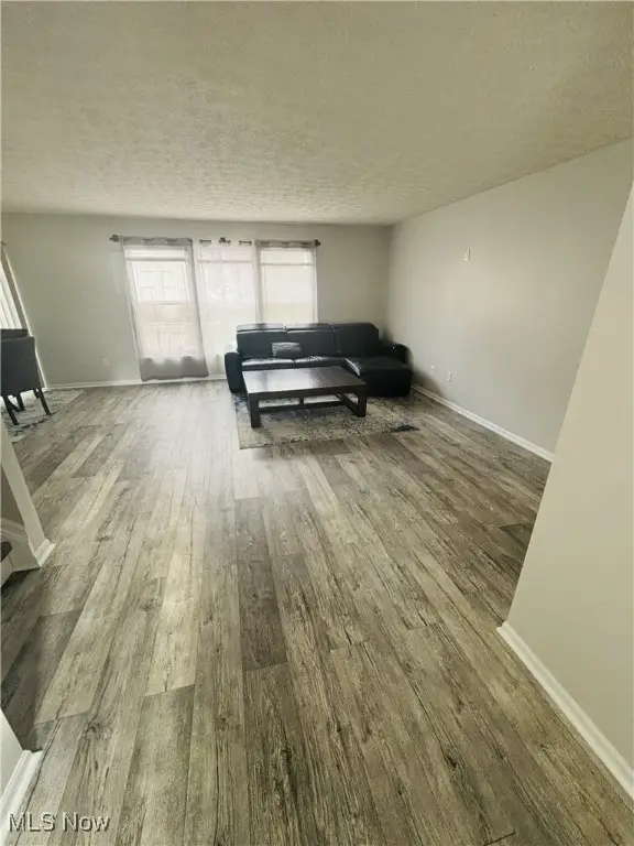 558 Lenox Court, Broadview Heights, OH 44147 - Image #3