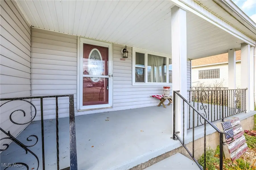 820 Devonshire Avenue, Sheffield Lake, OH 44054 - Image #2