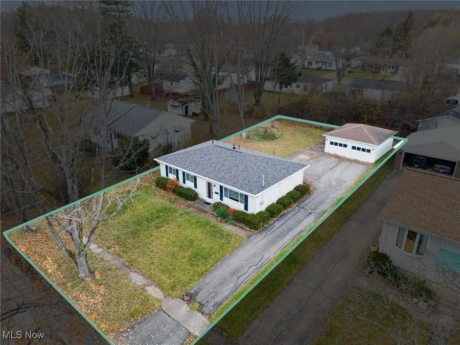 890 Kimberly Circle, Oberlin, OH 44074 - Image #2