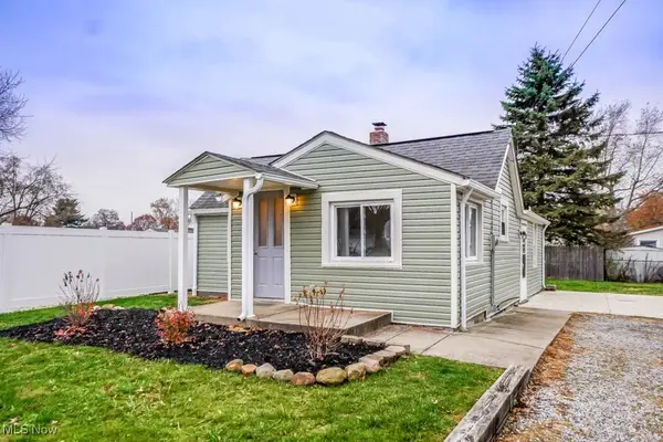 16 Dangel Avenue, Akron, OH 44312