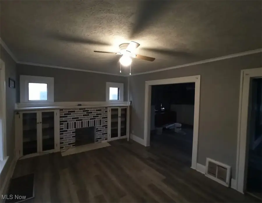 607 Hedden Avenue, Akron, OH 44311 - Image #2