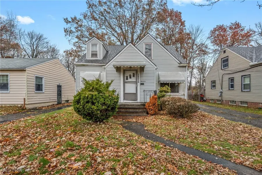 19315 Gladstone Road, Warrensville Heights, OH 44122 - Image #2