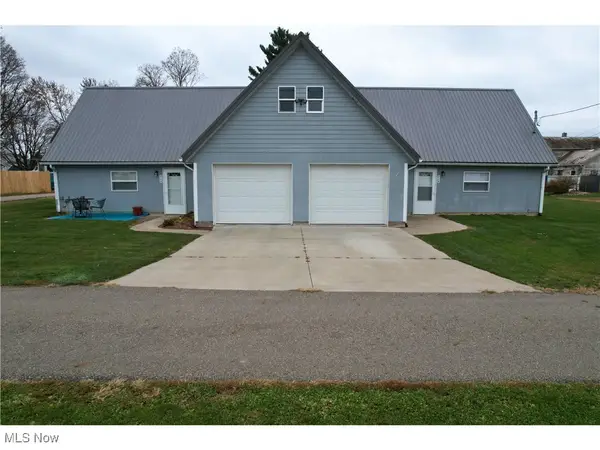 211 N Saint Clairsville Road, Port Washington, OH 43837