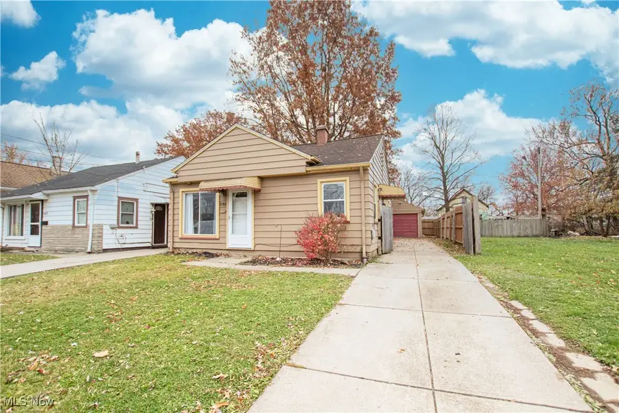 5701 Flowerdale Avenue, Cleveland, OH 44144 - Image #2