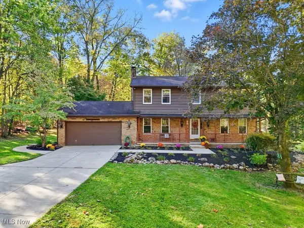 828 Center Road, Hinckley, OH 44233