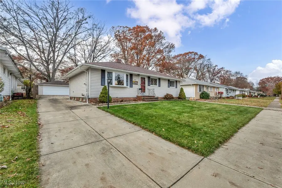 6280 Mariana Drive, Parma Heights, OH 44130 - Image #3