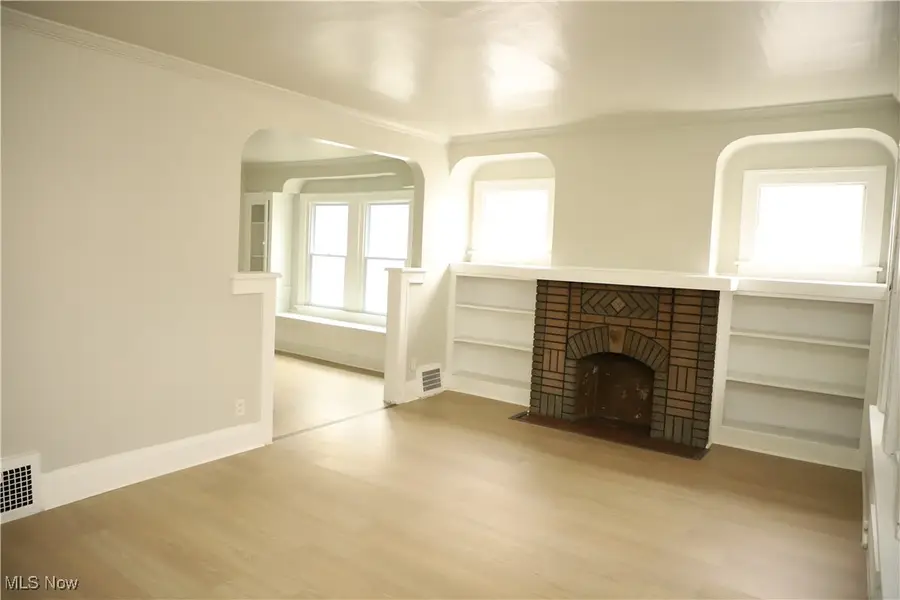 14308 Edgewood Avenue, Cleveland, OH 44128 - Image #2