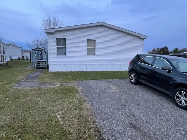 2434 Taft Avenue, Deerfield, OH 44411 - Image #2