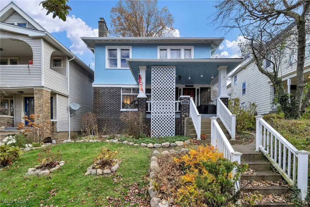 2205 Grandview Avenue, Cleveland Heights, OH 44106 - Image #1
