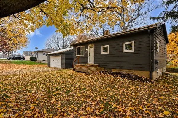 1108 Stinard Avenue, Akron, OH 44312