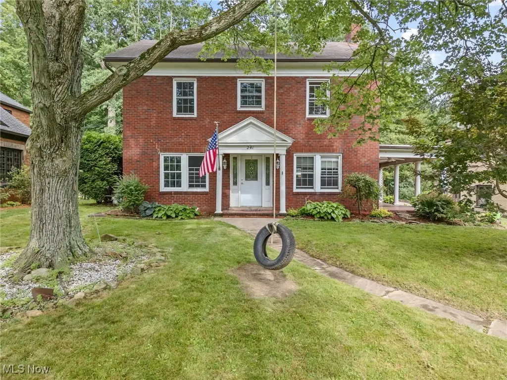 241 N College Street, Newcomerstown, OH 43832 - Image #1