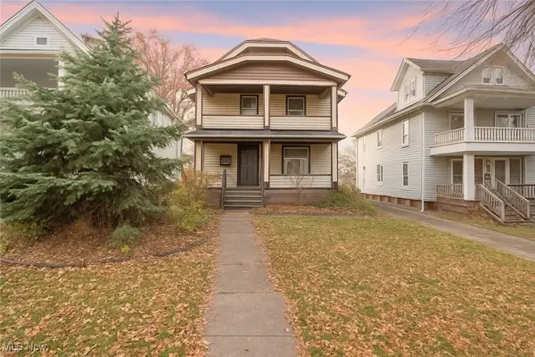 1646 Grace Avenue, Lakewood, OH 44107