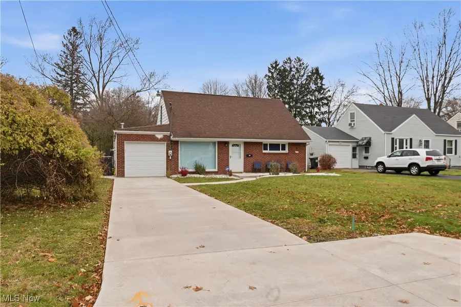354 Ewing Road, Youngstown, OH 44512 - Image #2