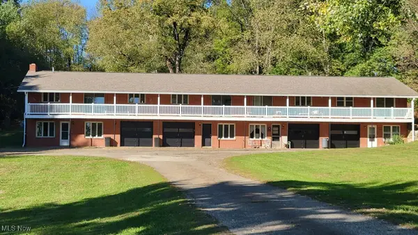 8983 Beatty Nw Street, Massillon, OH 44646