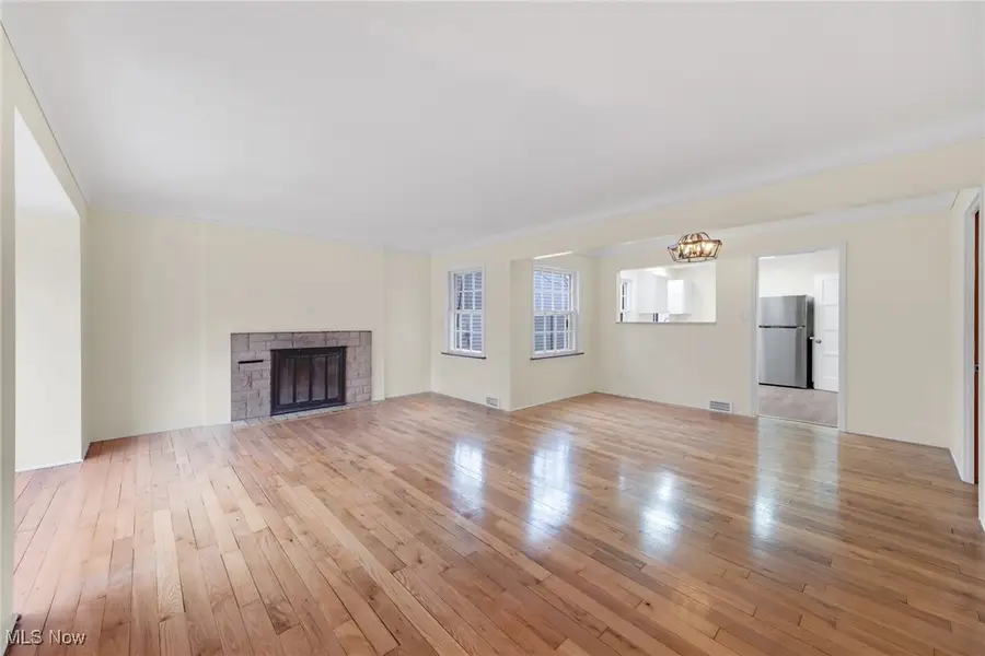 93 Southwick Road, Bedford, OH 44146 - Image #3