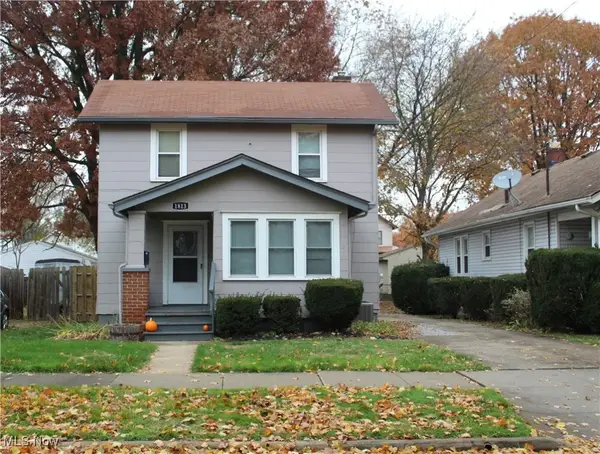 1813 Adelaide Boulevard, Akron, OH 44305