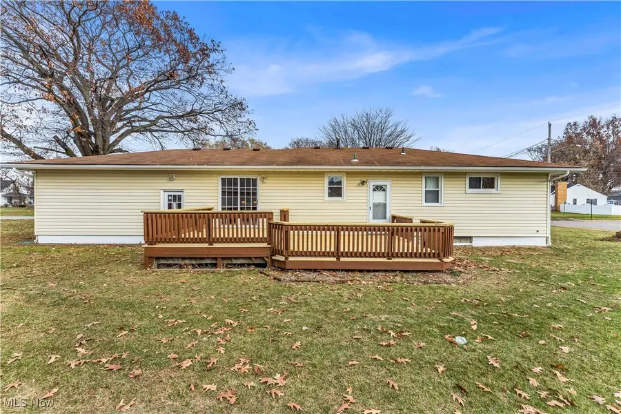 2246 Utica Avenue, Lorain, OH 44052 - Image #3